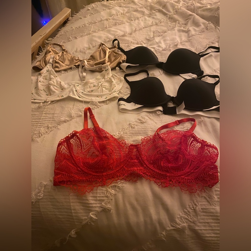 NWOT 5pcs Set of Bras multi